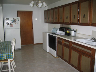 Kitchen1.jpg