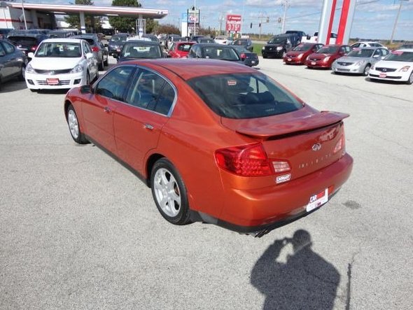 2004 Infiniti G35-2.jpg