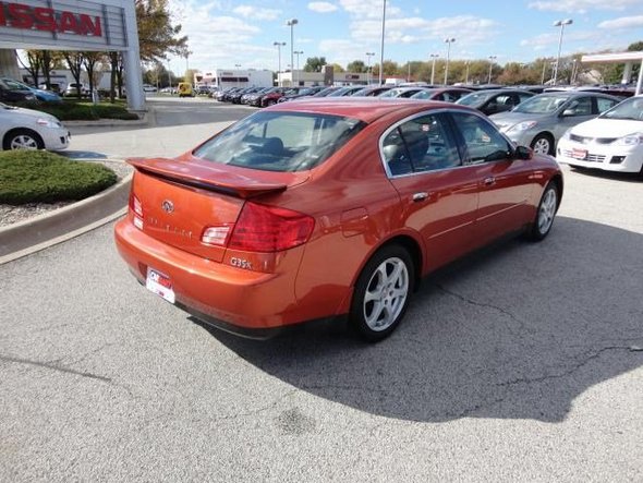 2004 Infiniti G35-1.jpg